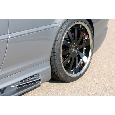 faldón lateral Rieger (175mm)