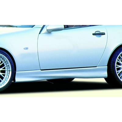 faldón lateral Rieger