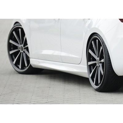 faldón lateral Rieger