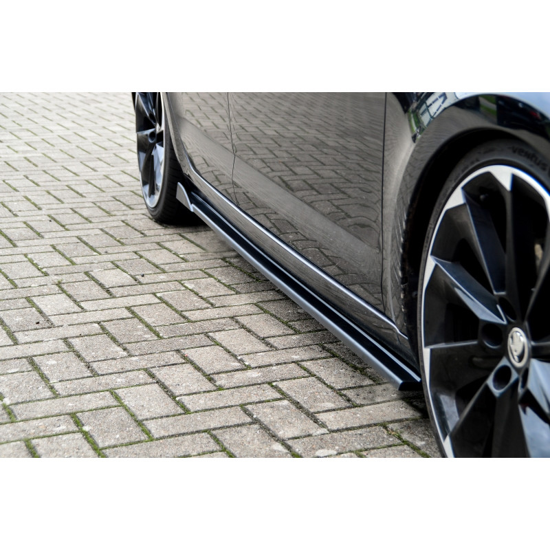 Estriberas laterales para Hyundai i30 Fastback N-Line