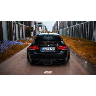 BMW M3 E92 REAR WINDOW LOUVER