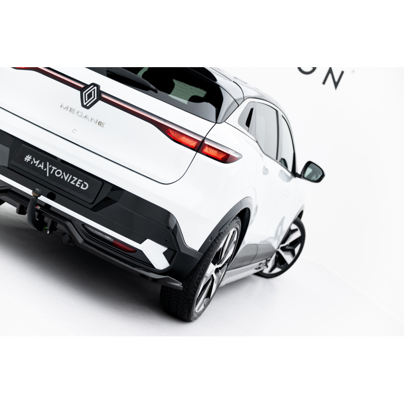 Central Splitter trasero para (with vertical bars) Renault Megane E-Tech Electric Mk1
