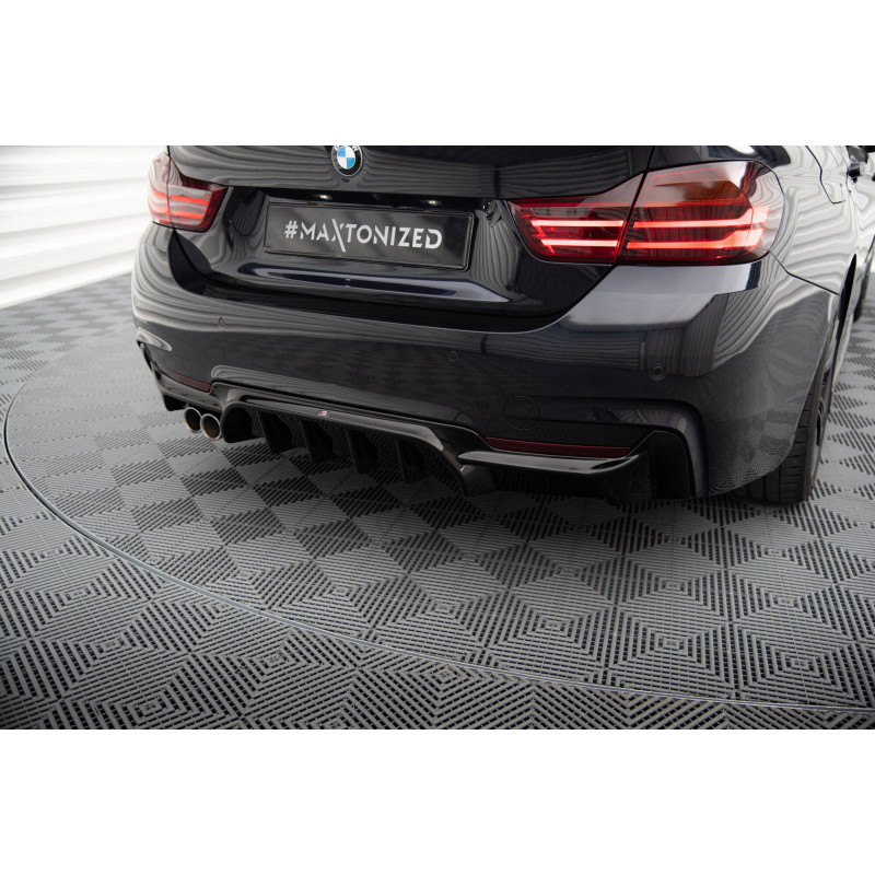 Difusor trasero para BMW 4 Coupe / Gran Coupe / Cabrio M-Pack F32 / F36 / F33 (Version with exhaust on one side)