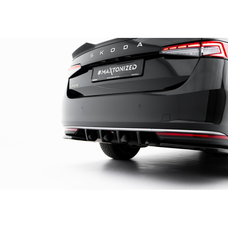 Difusor trasero para Skoda Superb Mk4