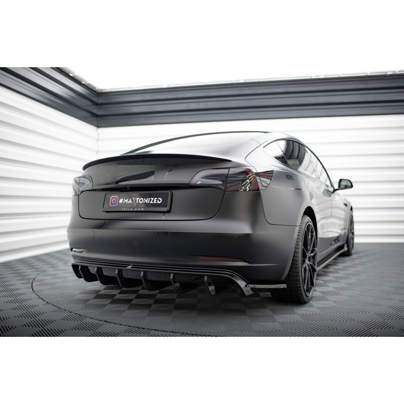 Difusor trasero para  Tesla Model 3