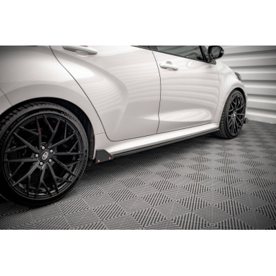 Estriberas para   + Flaps Toyota Yaris Mk4