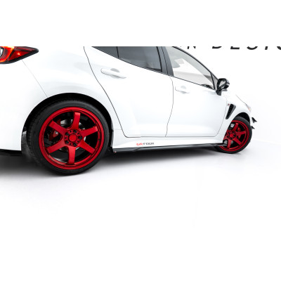 Estriberas para   Toyota GR Corolla Mk12