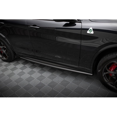 Estriberas para Alfa Romeo Stelvio Quadrifoglio Mk1