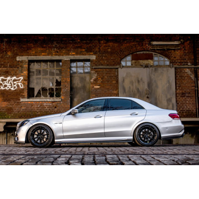 Estriberas para Mercedes-Benz E63 AMG / AMG-Line Sedan W212 Facelift