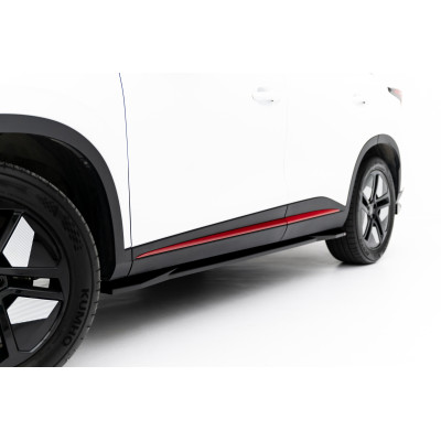 Estriberas para Omoda 5 Mk1