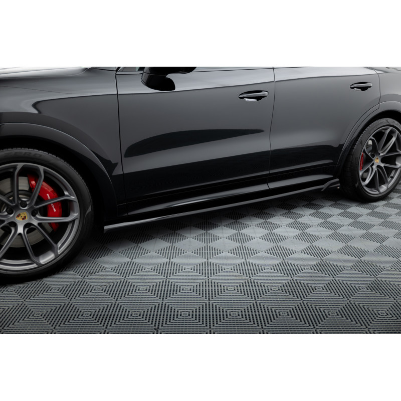 Estriberas para Porsche Cayenne Coupe / SUV Mk3