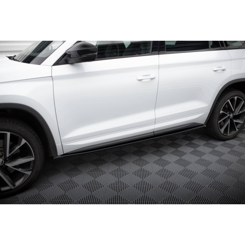 Estriberas para Skoda Kodiaq Sportline/RS Mk1 / Mk1 Facelift