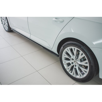 Estriberas para Skoda Superb Liftback / Combi Mk3 Facelift