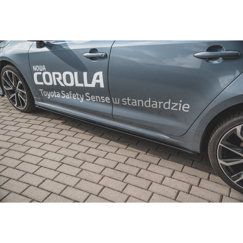 Estriberas para Toyota Corolla XII Sedan