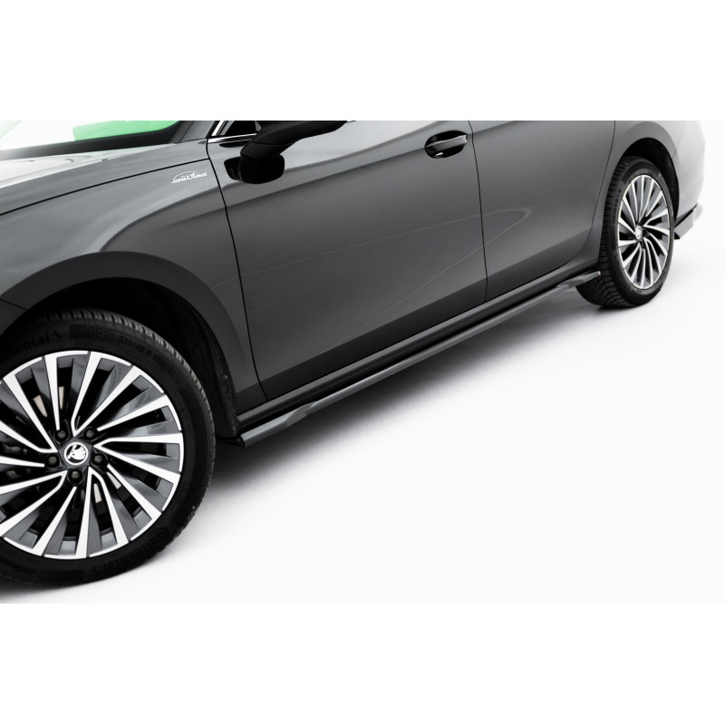 Estriberas para  Skoda Superb Mk4