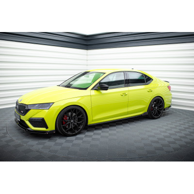 Estriberas para  + Flaps Skoda Octavia RS Mk4