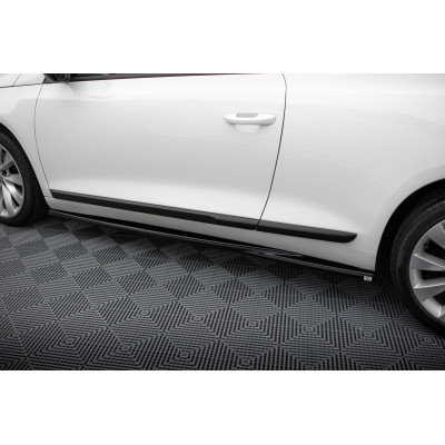 Estriberas para Volkswagen Scirocco Mk3 Facelift