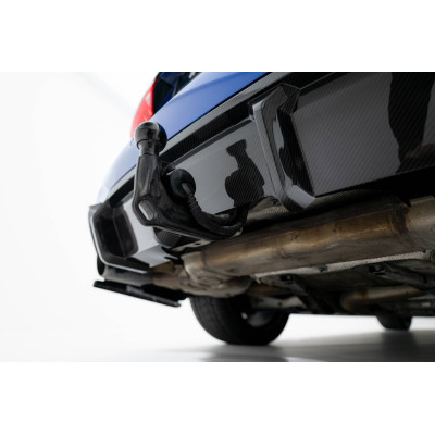 Fibra de carbono Difusor trasero para Audi RS6 C8  (version with towbar)