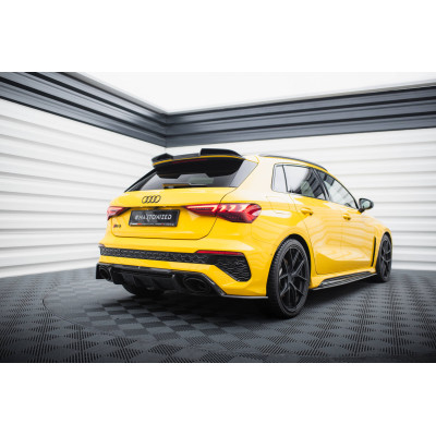 Set od  Carbon Splitters Audi RS3 8Y Sportback