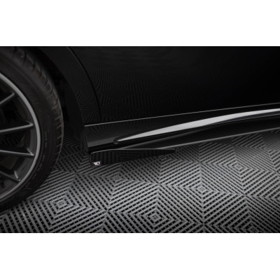 Flaps laterales para Mercedes-Benz A AMG-Line W176 Facelift