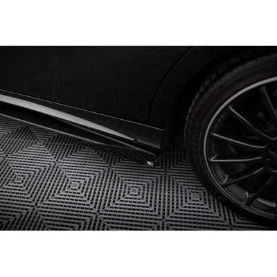 Flaps laterales para Mercedes-Benz A AMG-Line W176 Facelift