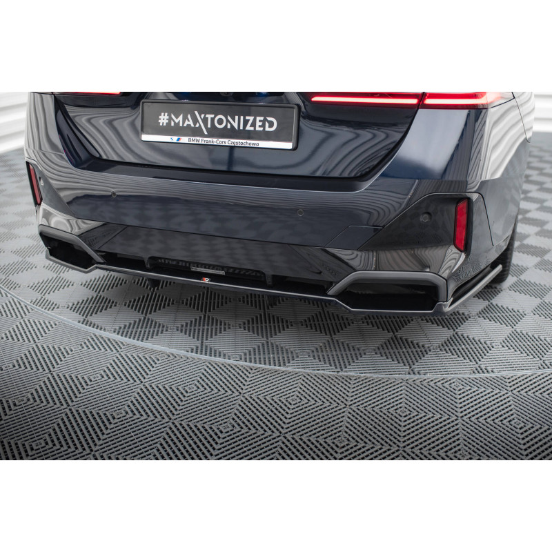 Splitter trasero para (with vertical bars)  BMW 5 / i5 M-Pack G60