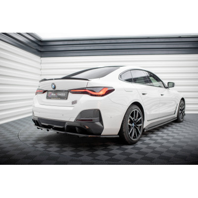 Splitter trasero para (with vertical bars)  BMW i4 M-Pack G26