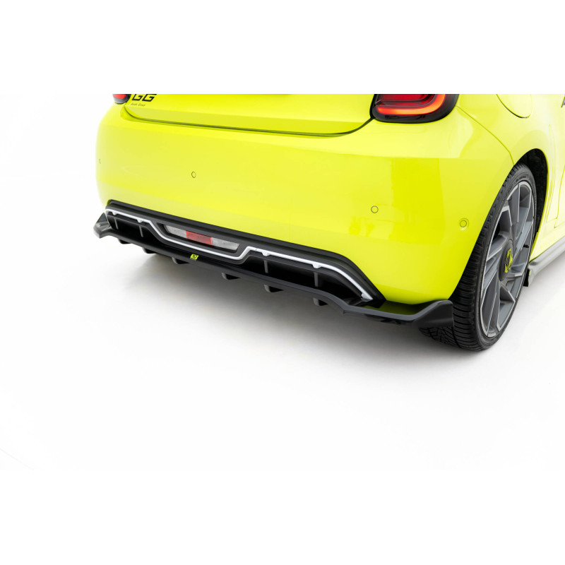 Splitter trasero para (with vertical bars) Abarth 500e