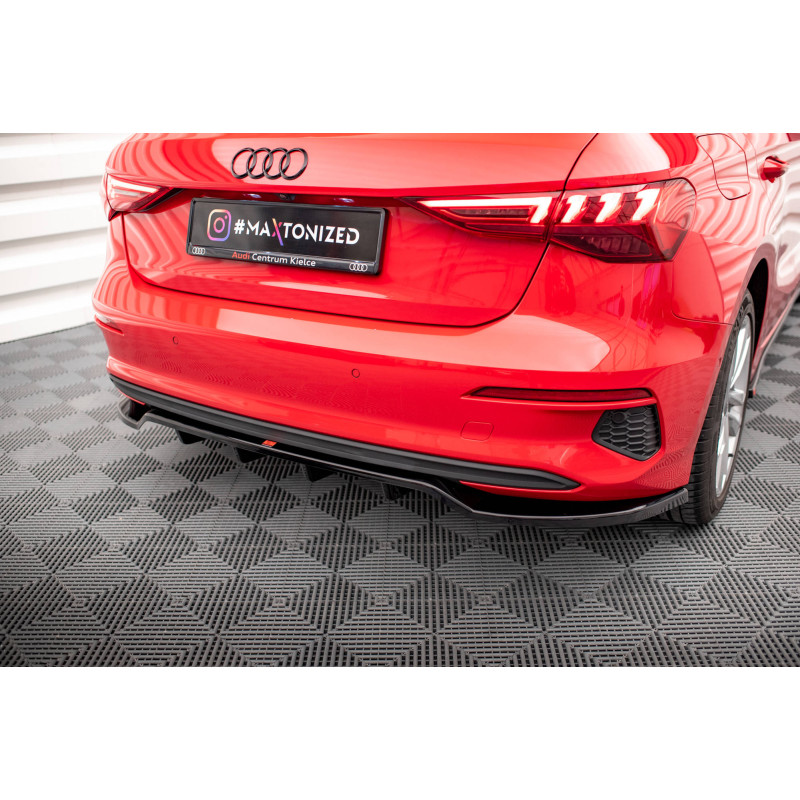 Splitter trasero para (with vertical bars) Audi A3 Sportback 8Y