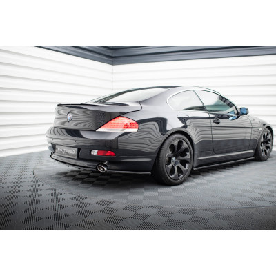 Splitter trasero para (with vertical bars) BMW 6 Coupe / Cabrio E63 / E64
