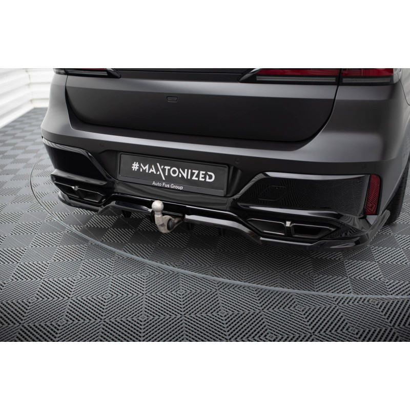 Splitter trasero para (with vertical bars) BMW M760e G70