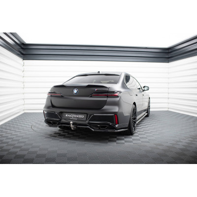 Splitter trasero para (with vertical bars) BMW M760e G70