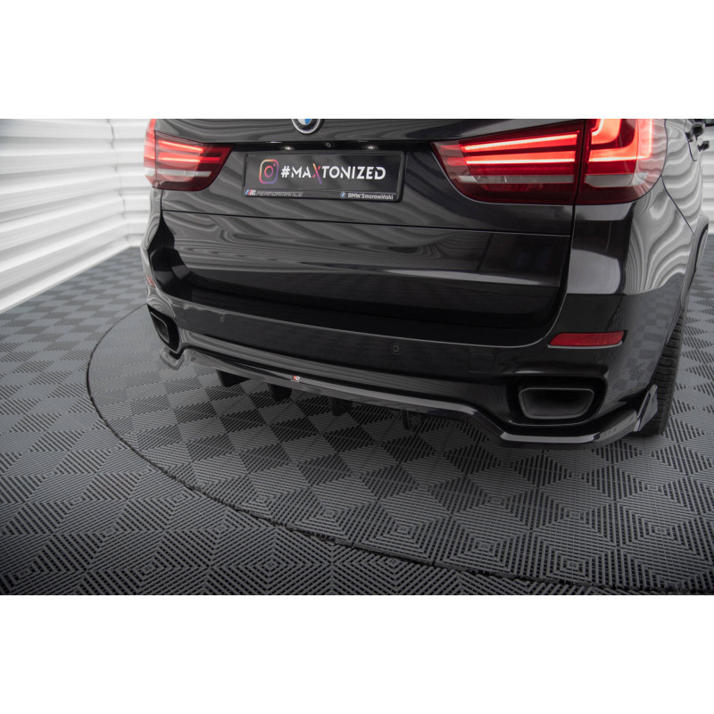 Splitter trasero para (with vertical bars) BMW X5 M-Pack F15