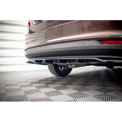 Splitter trasero para (with vertical bars) Fiat Tipo S Sedan Mk1