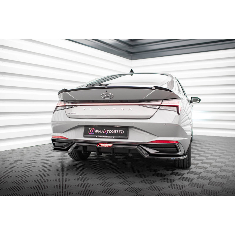 Splitter trasero para (with vertical bars) Hyundai Elantra Mk7