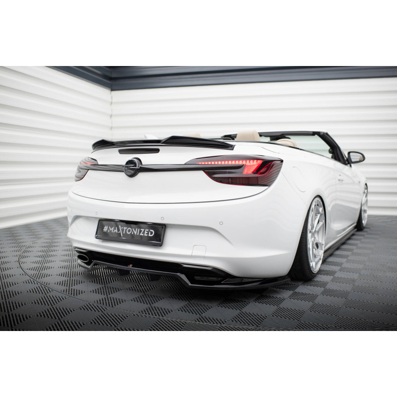 Splitter trasero para (with vertical bars) Opel Cascada