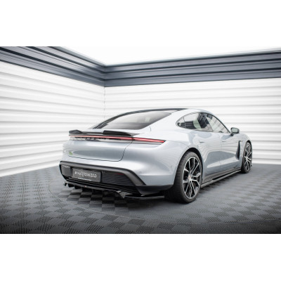 Splitter trasero para (with vertical bars) Porsche Taycan / Taycan 4 / Taycan 4S / Taycan GTS Mk1