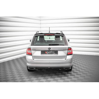 Splitter trasero para (with vertical bars) Skoda Fabia Combi Mk3