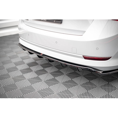Splitter trasero para (with vertical bars) Skoda Octavia Mk4