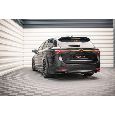 Splitter trasero para (with vertical bars) Toyota Avensis Wagon Mk3 Facelift