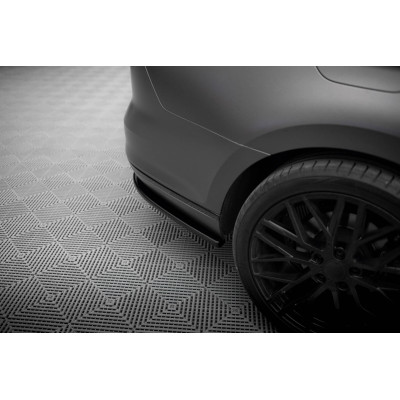 Splitter trasero para (with vertical bars) Volkswagen Passat R-Line B8