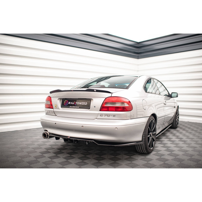 Splitter trasero para (with vertical bars) Volvo C70 Mk1