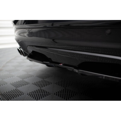 Splitter trasero para BMW X4 M-PACK (with a vertical bar)