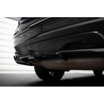 Splitter trasero para BMW X4 M-PACK (with a vertical bar)