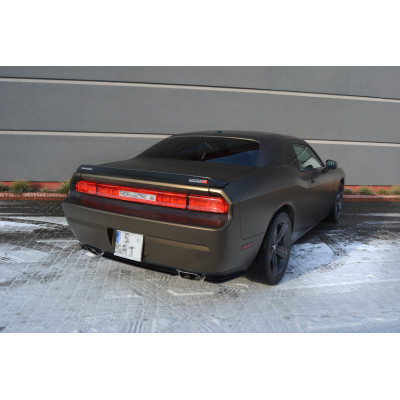 Splitter trasero para DODGE CHALLENGER MK3. PHASE-I SRT8 COUPE (without vertical bars)