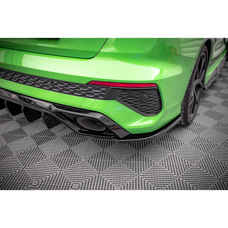 Splitters laterales para Audi RS3 Sedan 8Y