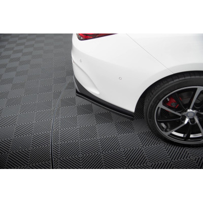Splitters laterales para Mercedes-Benz CLA  AMG-Line X118
