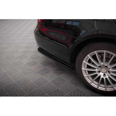 Splitters laterales para Mercedes-Benz CLS C218