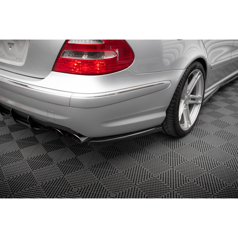 Splitters laterales para Mercedes-Benz E 55 AMG W211