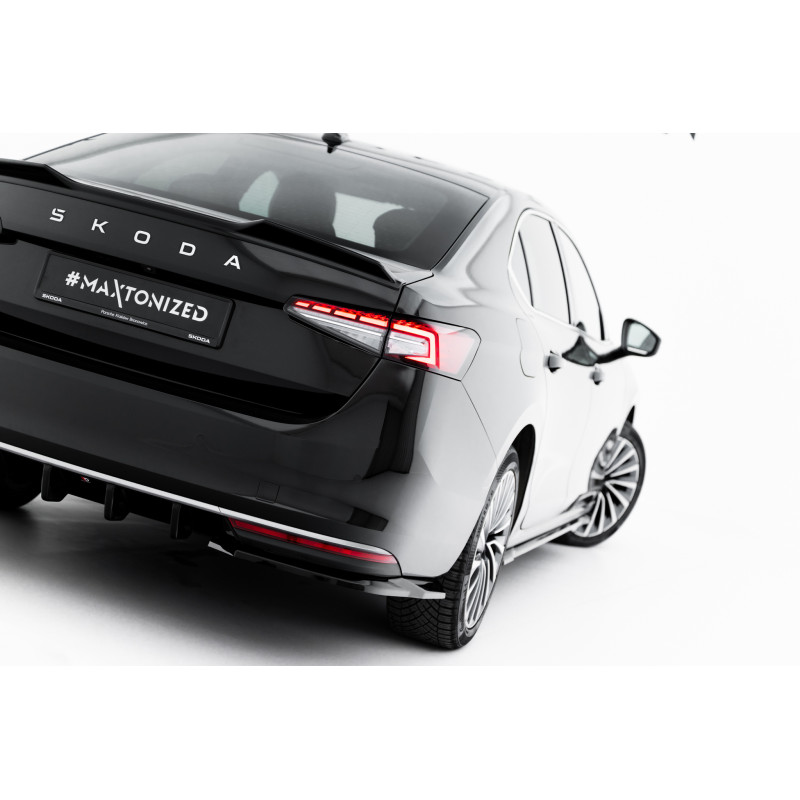 Splitters laterales para  Skoda Superb Mk4